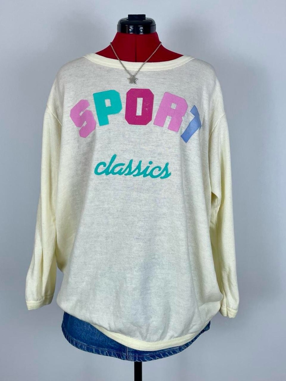 Vintage Cream 'Sport Classics' Pullover Top